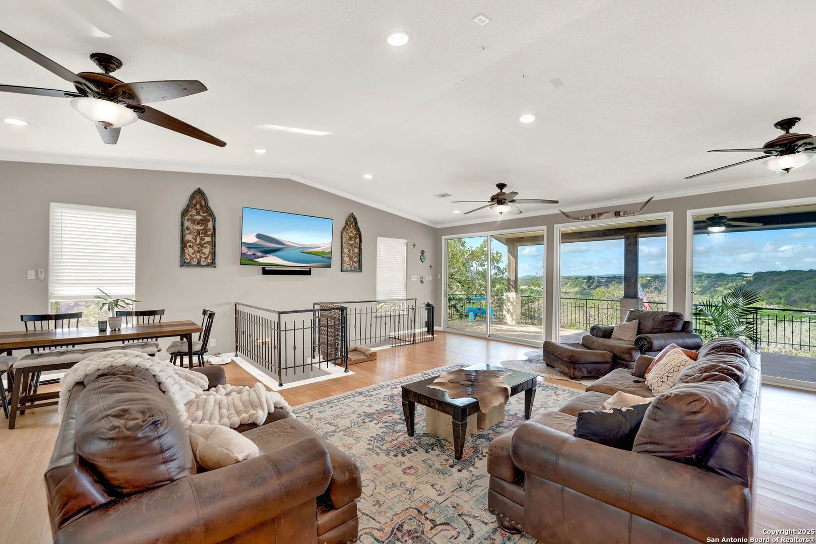 518 Park Bandera TX 78003