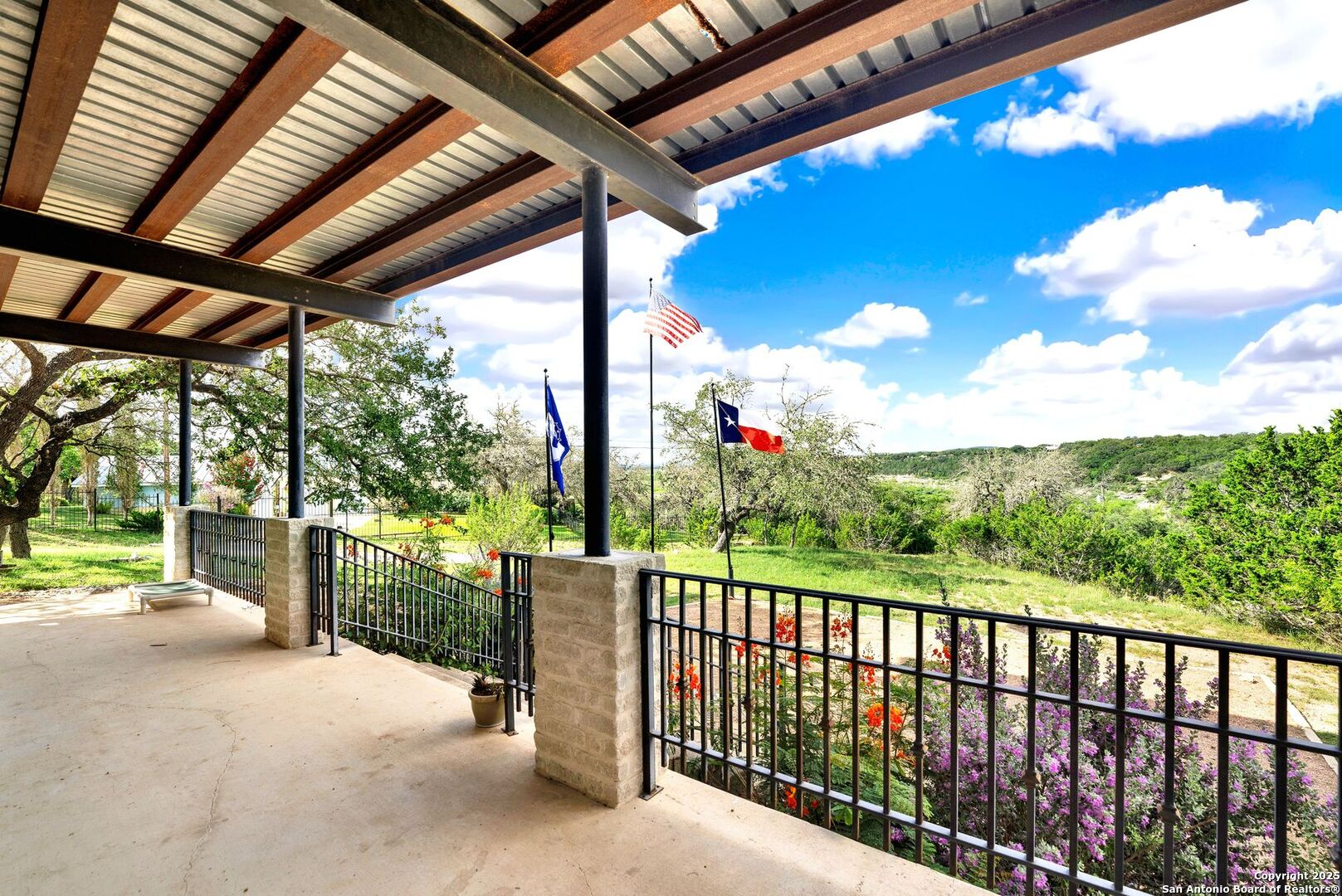 518 Park Bandera TX 78003