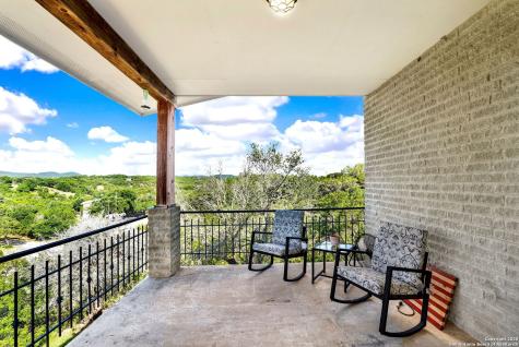 518 Park Bandera TX 78003