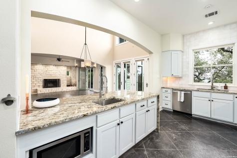 30044 Cloud View Drive Bulverde TX 78163