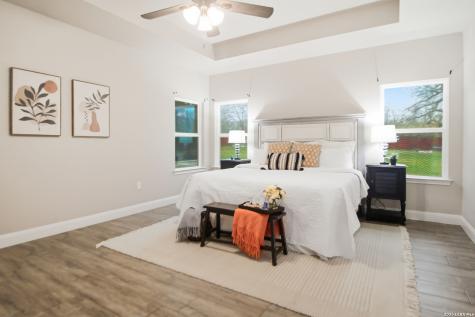 104 Hondo Ridge La Vernia TX 78121