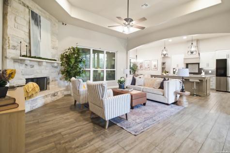 104 Hondo Ridge La Vernia TX 78121