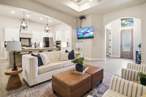 104 Hondo Ridge La Vernia TX 78121