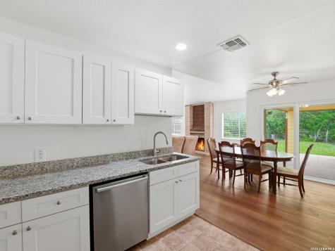 6104 Cloudy Ridge San Antonio TX 78247