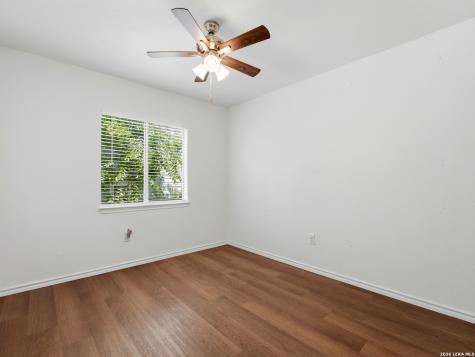 6104 Cloudy Ridge San Antonio TX 78247