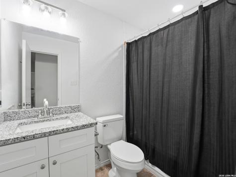 6104 Cloudy Ridge San Antonio TX 78247