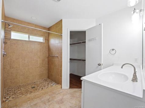 6104 Cloudy Ridge San Antonio TX 78247