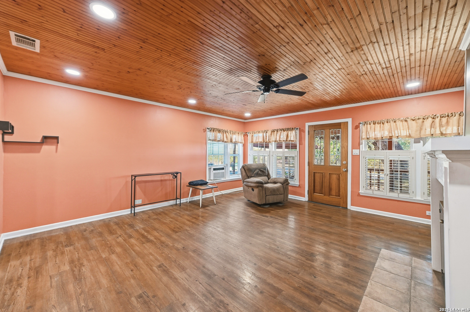 312 Gerald Drive Blanco TX 78606