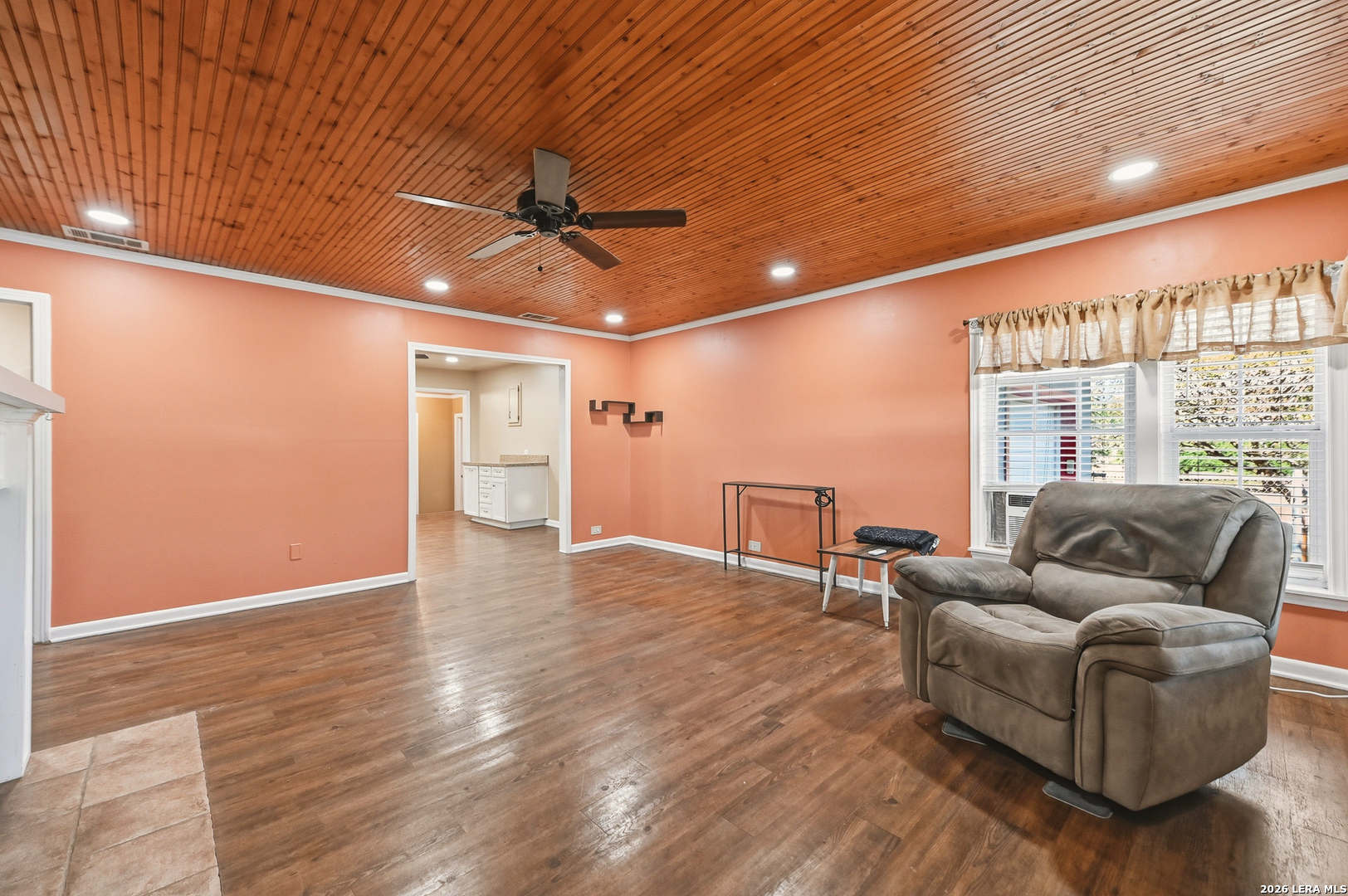312 Gerald Drive Blanco TX 78606