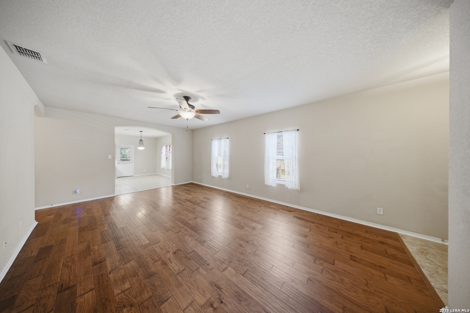 11235 Clusius Field Helotes TX 78023