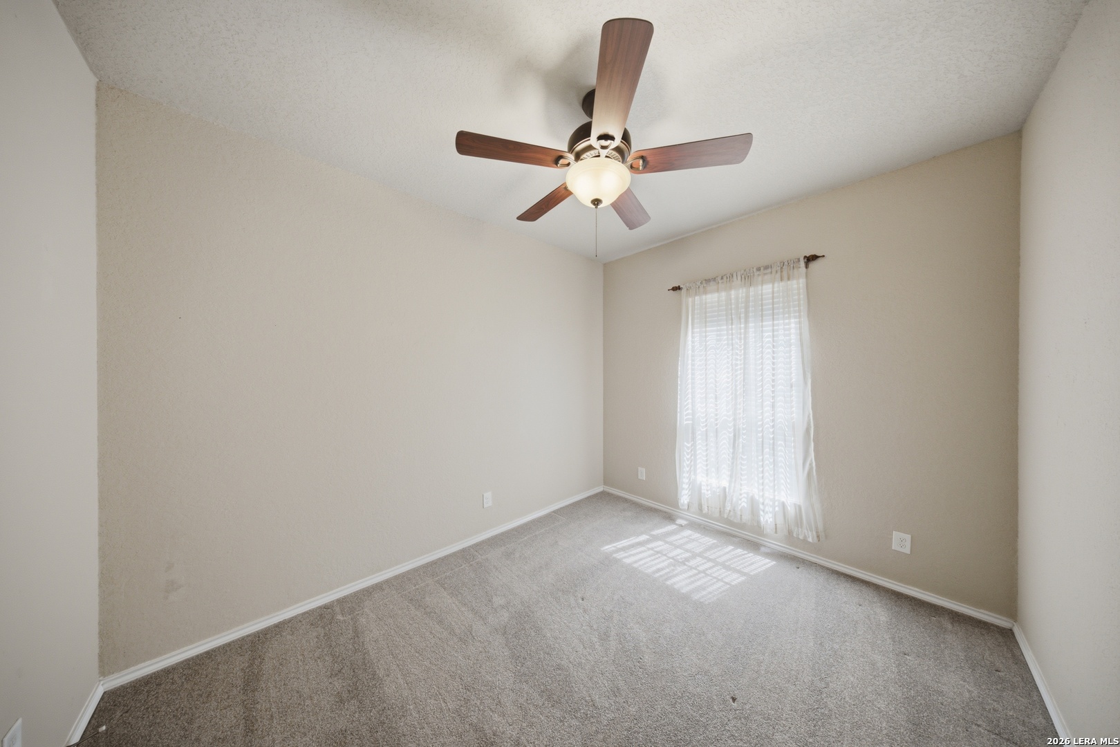 11235 Clusius Field Helotes TX 78023