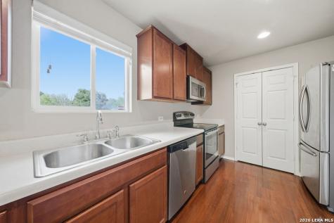 11502 Goat Peak San Antonio TX 78245