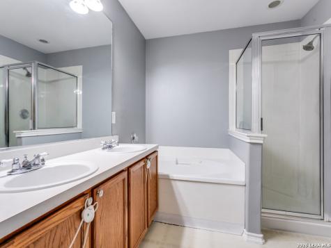 6602 Ivywood Drive San Antonio TX 78249