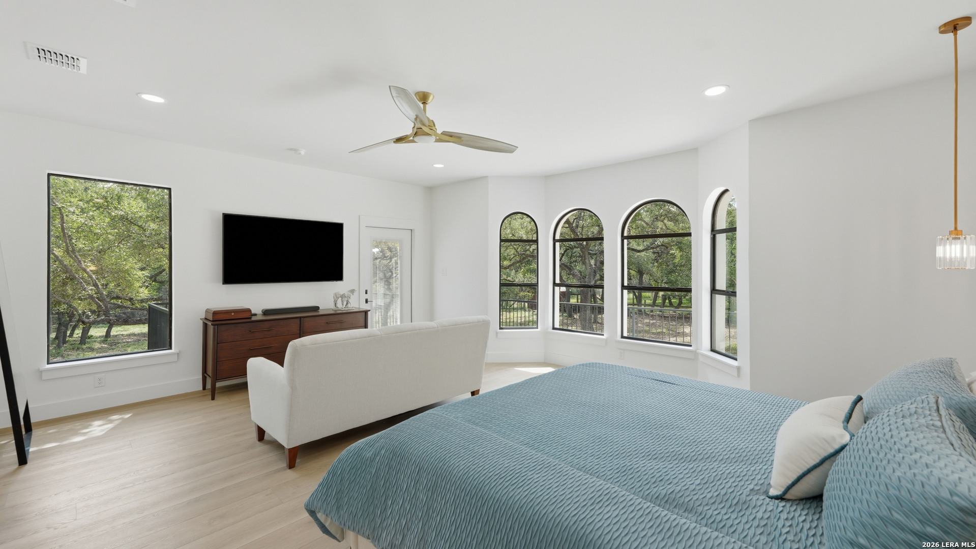 8711 Deer Leap Boerne TX 78015