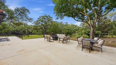 8711 Deer Leap Boerne TX 78015