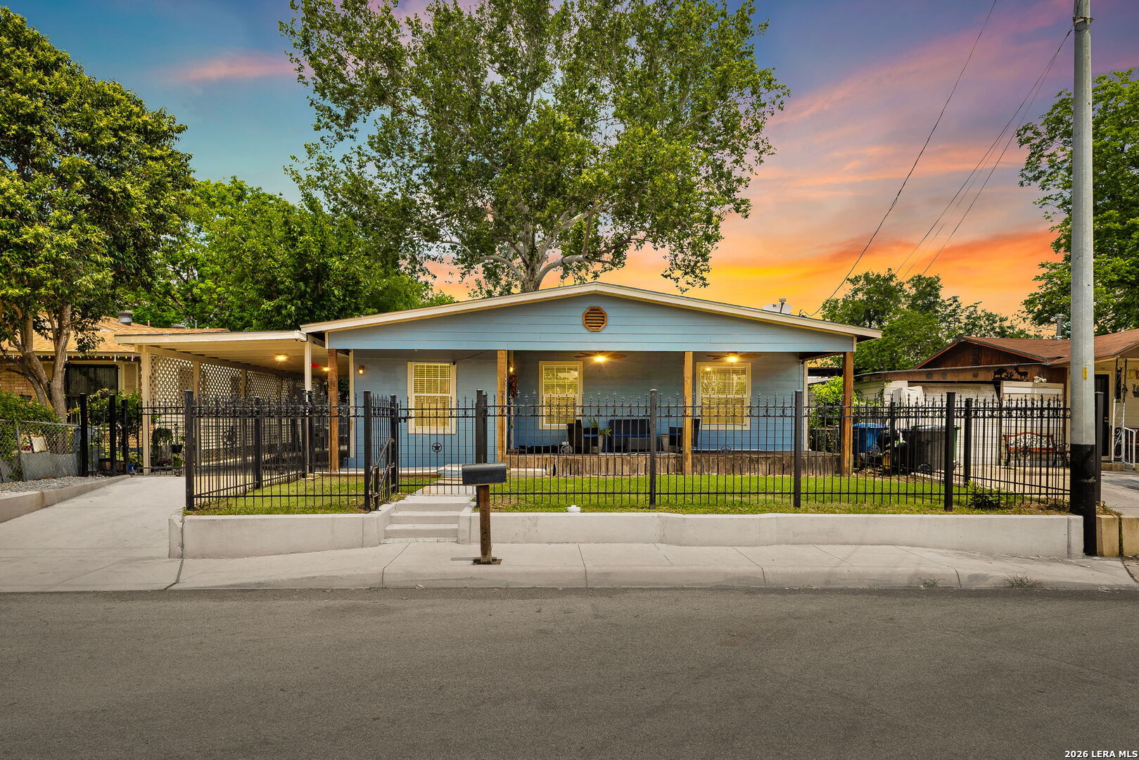 327 Ranmar San Antonio TX 78214