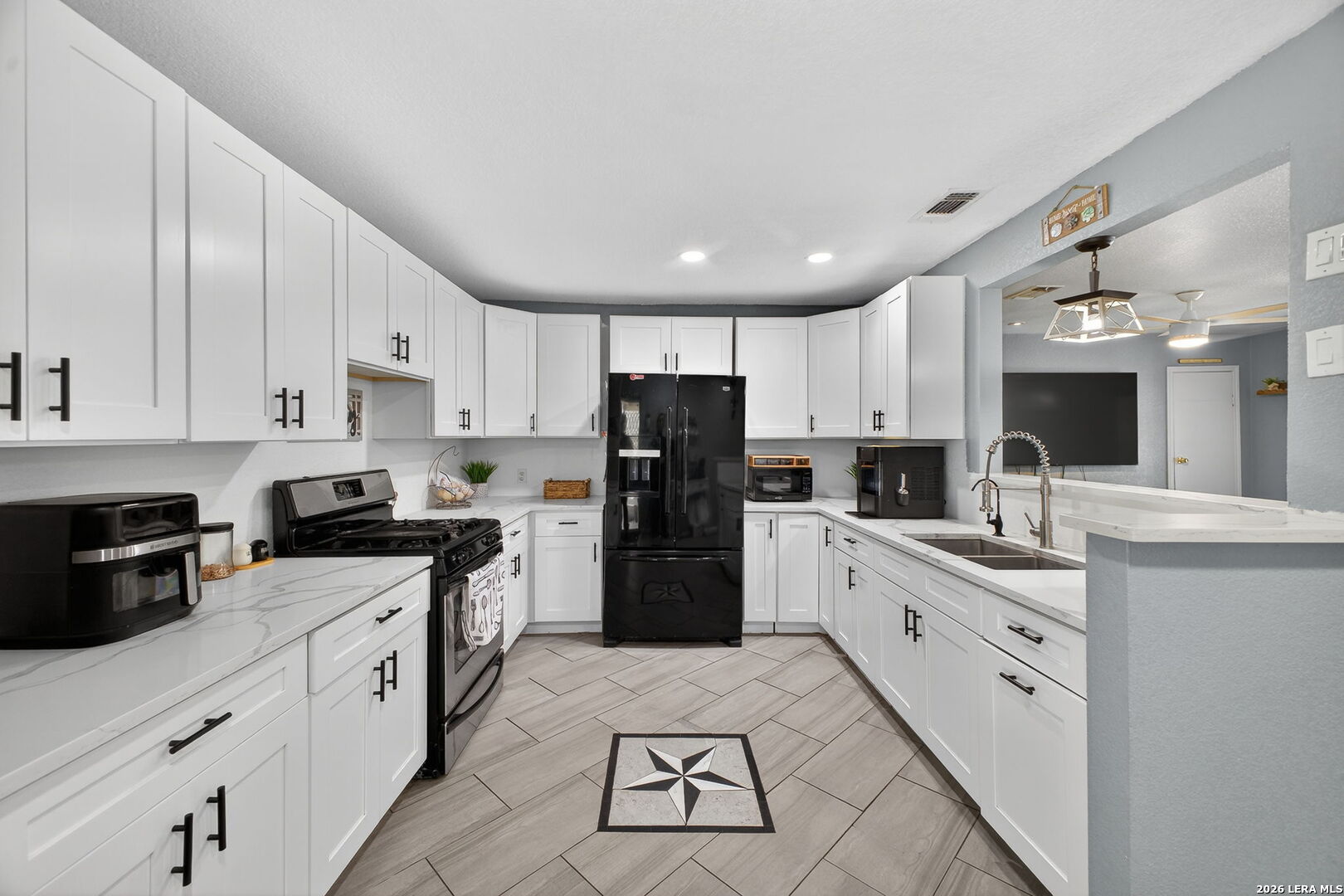 327 Ranmar San Antonio TX 78214