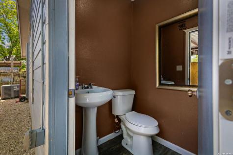 327 Ranmar San Antonio TX 78214