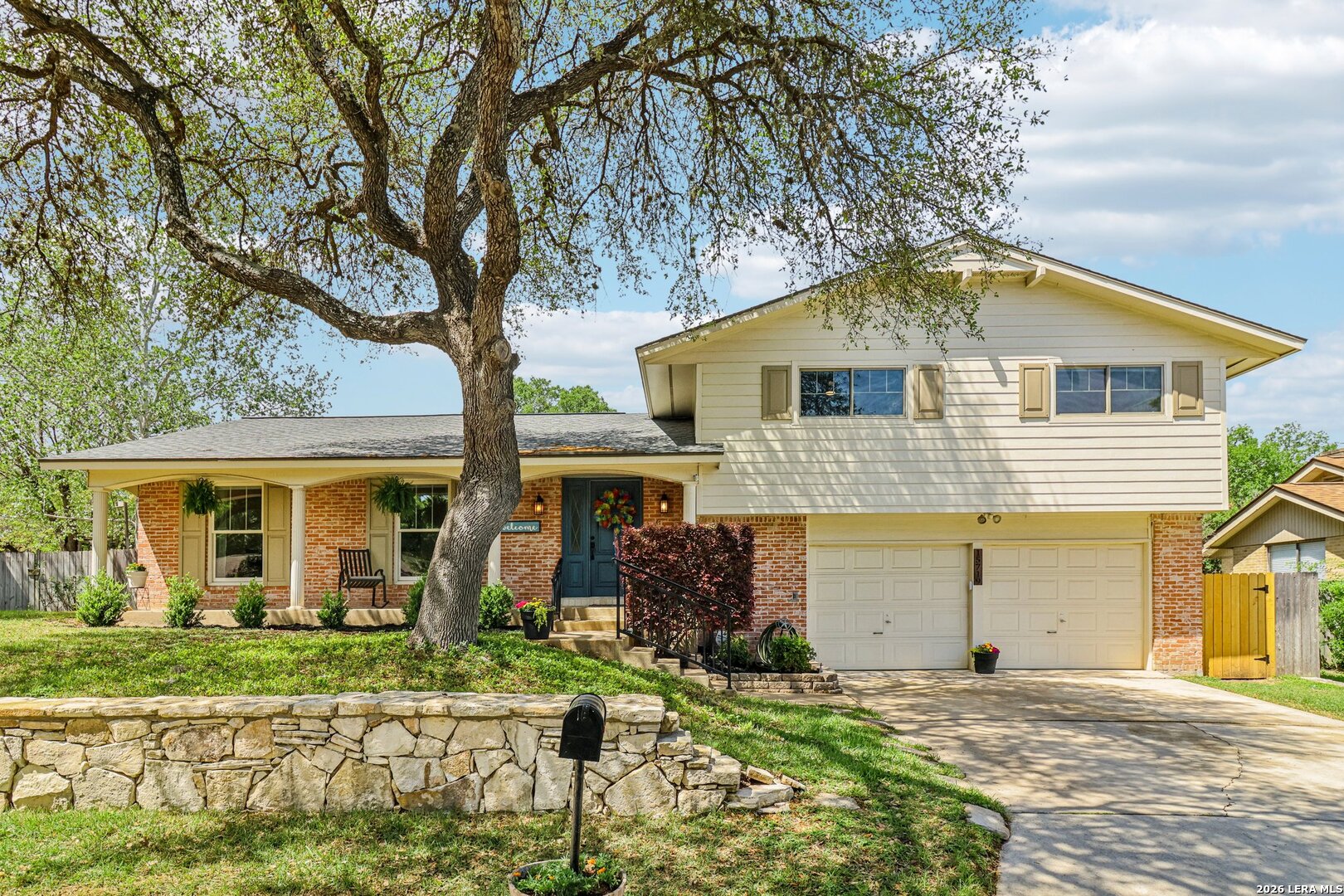 15719 Blue Creek Street San Antonio TX 78232