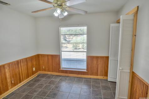 1204 Lakeside Drive W Canyon Lake TX 78133