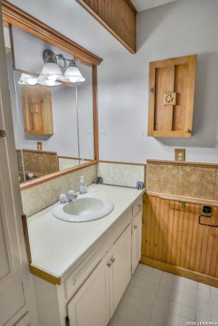 1204 Lakeside Drive W Canyon Lake TX 78133