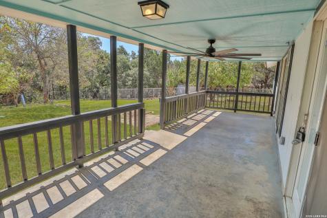 1204 Lakeside Drive W Canyon Lake TX 78133