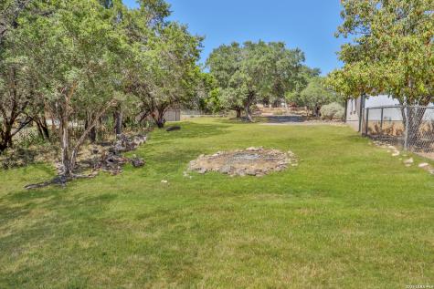 1204 Lakeside Drive W Canyon Lake TX 78133