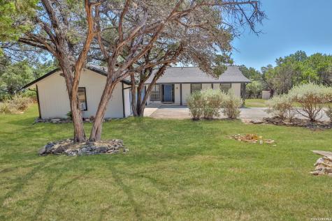 1204 Lakeside Drive W Canyon Lake TX 78133