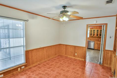 1204 Lakeside Drive W Canyon Lake TX 78133