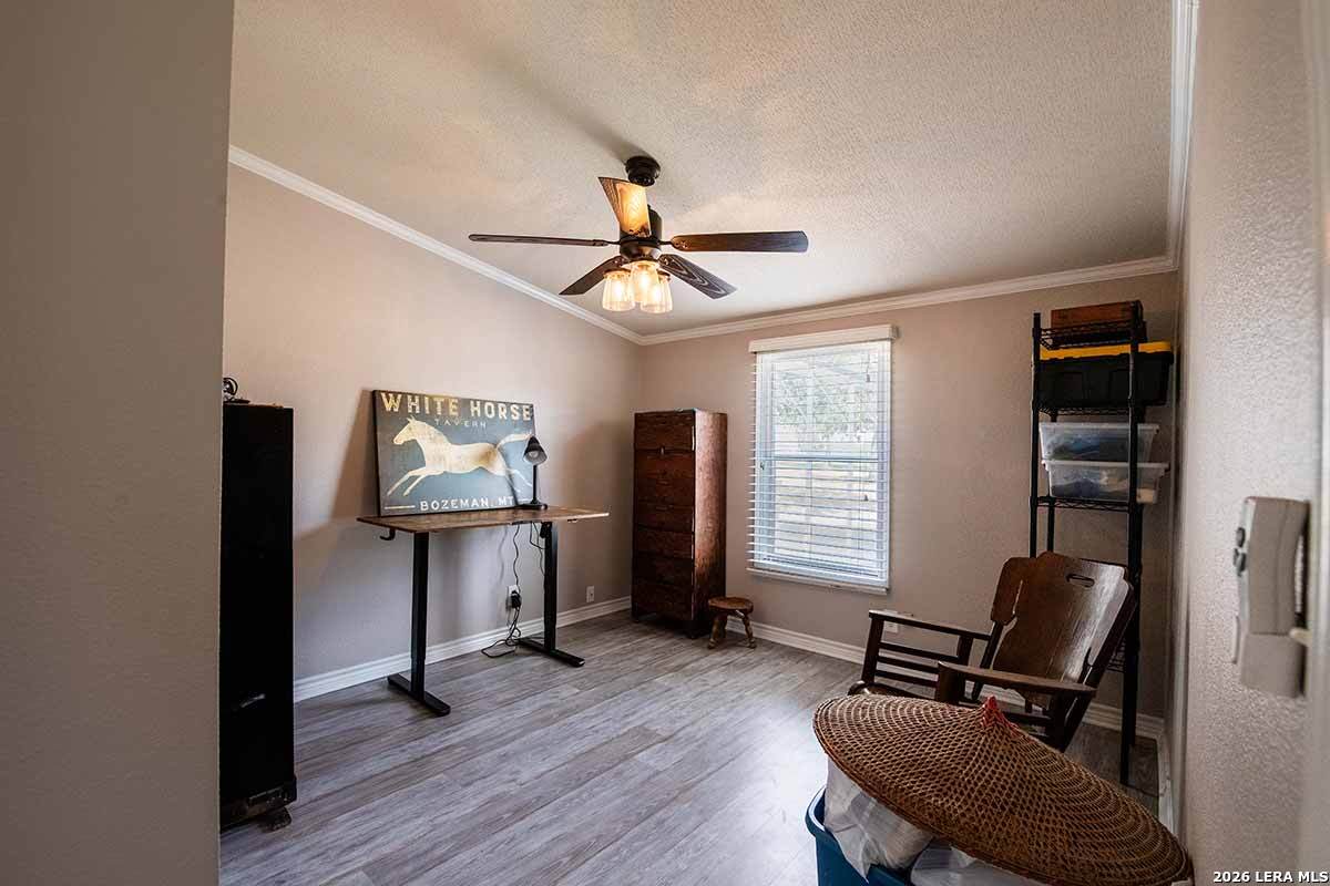 4005 County Road 307 La Vernia TX 78121