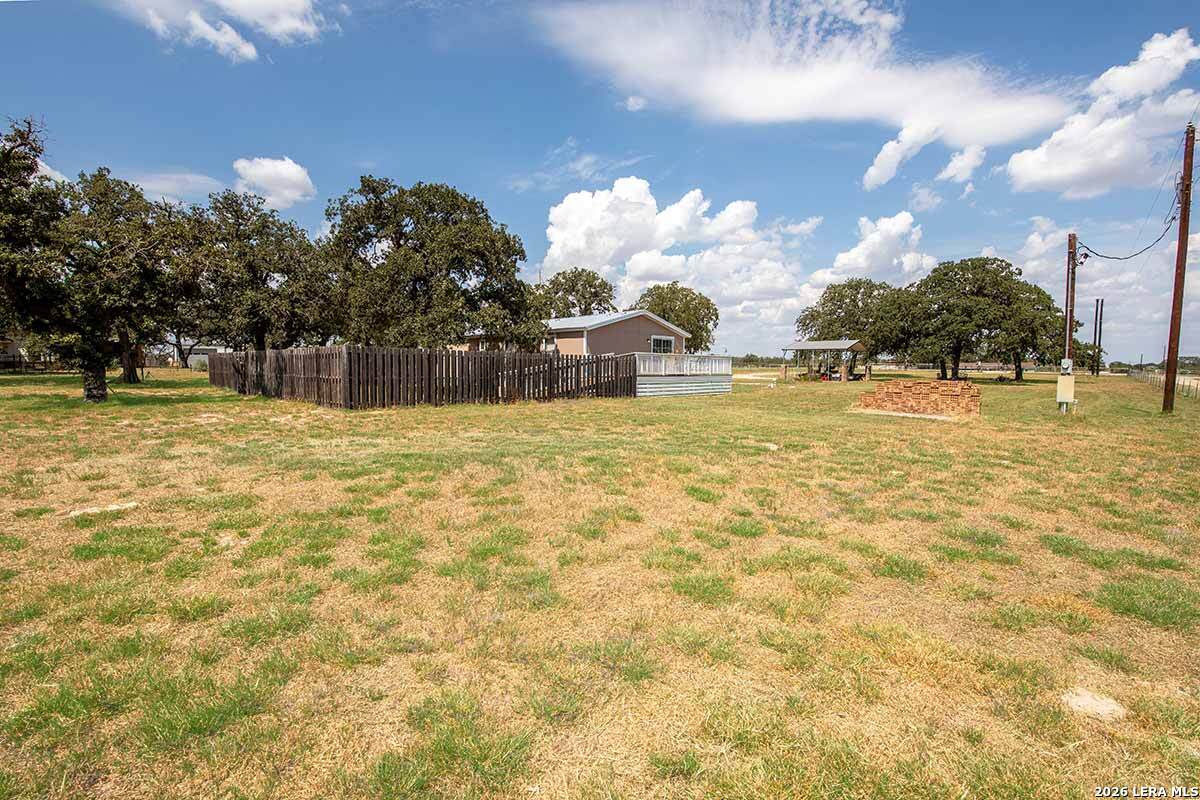 4005 County Road 307 La Vernia TX 78121