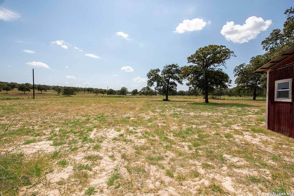 4005 County Road 307 La Vernia TX 78121