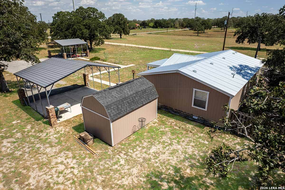 4005 County Road 307 La Vernia TX 78121