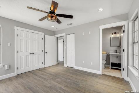 411 Millwood Lane San Antonio TX 78216