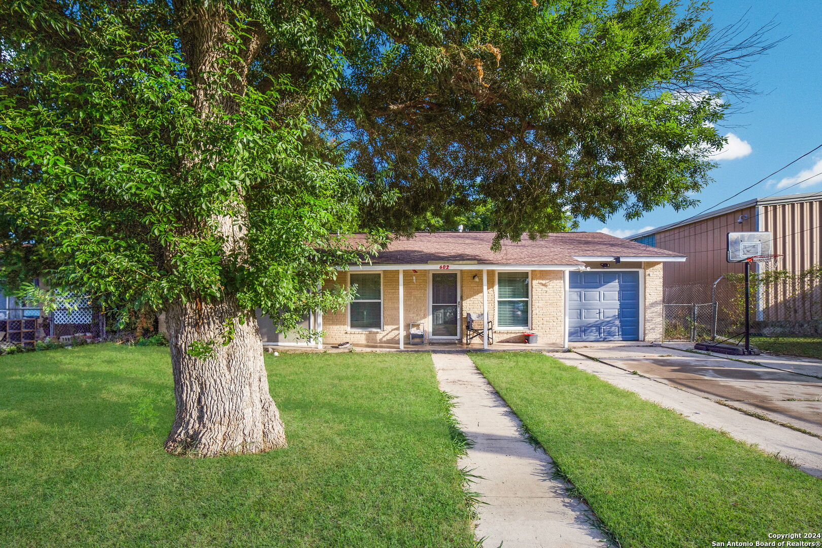 602 W Vestal Place San Antonio TX 78221