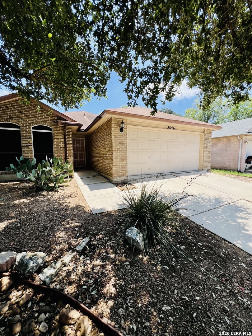5846 Larkmeadow Drive San Antonio TX 78233