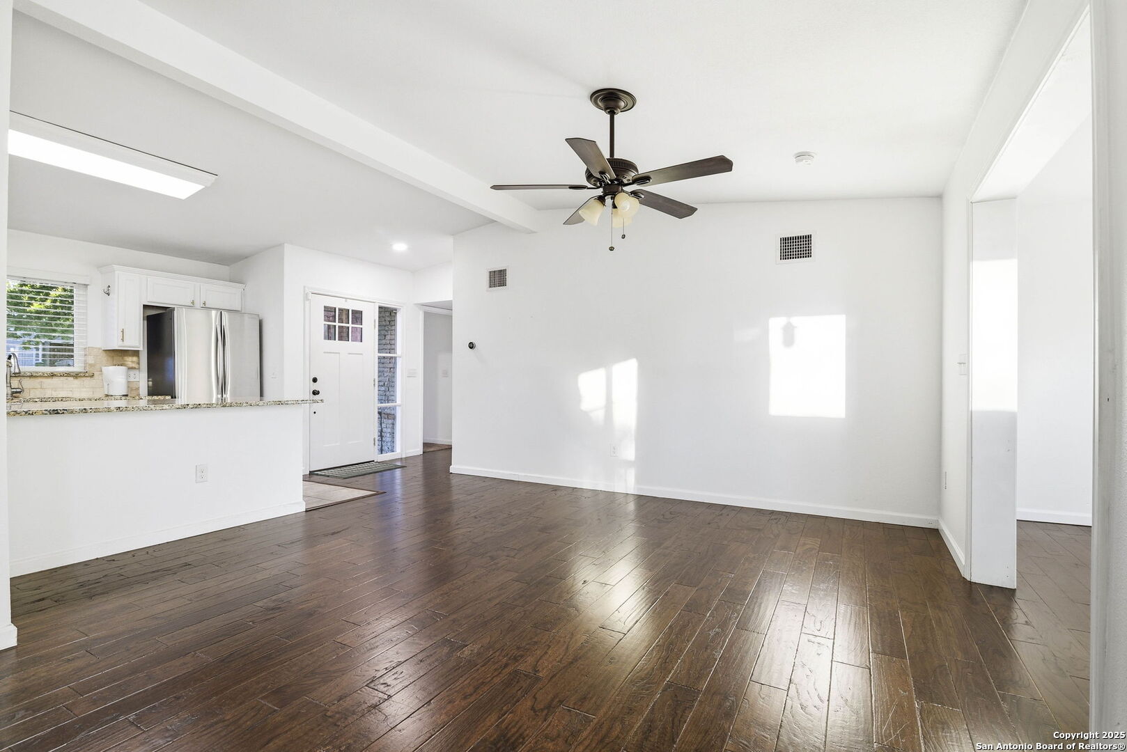 2822 Knight Robin San Antonio TX 78209