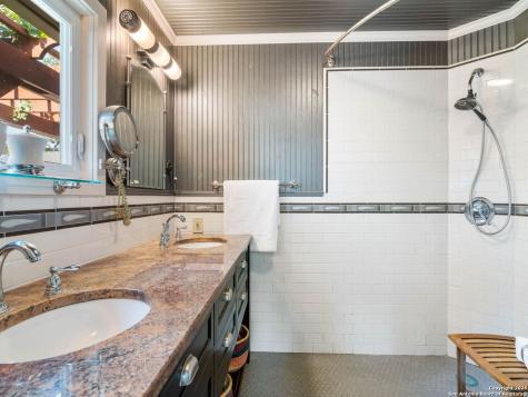 131 Bess Street Boerne TX 78006