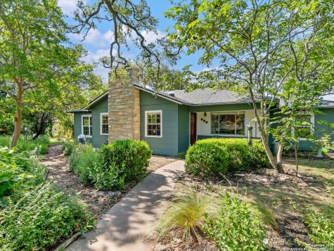 131 Bess Street Boerne TX 78006