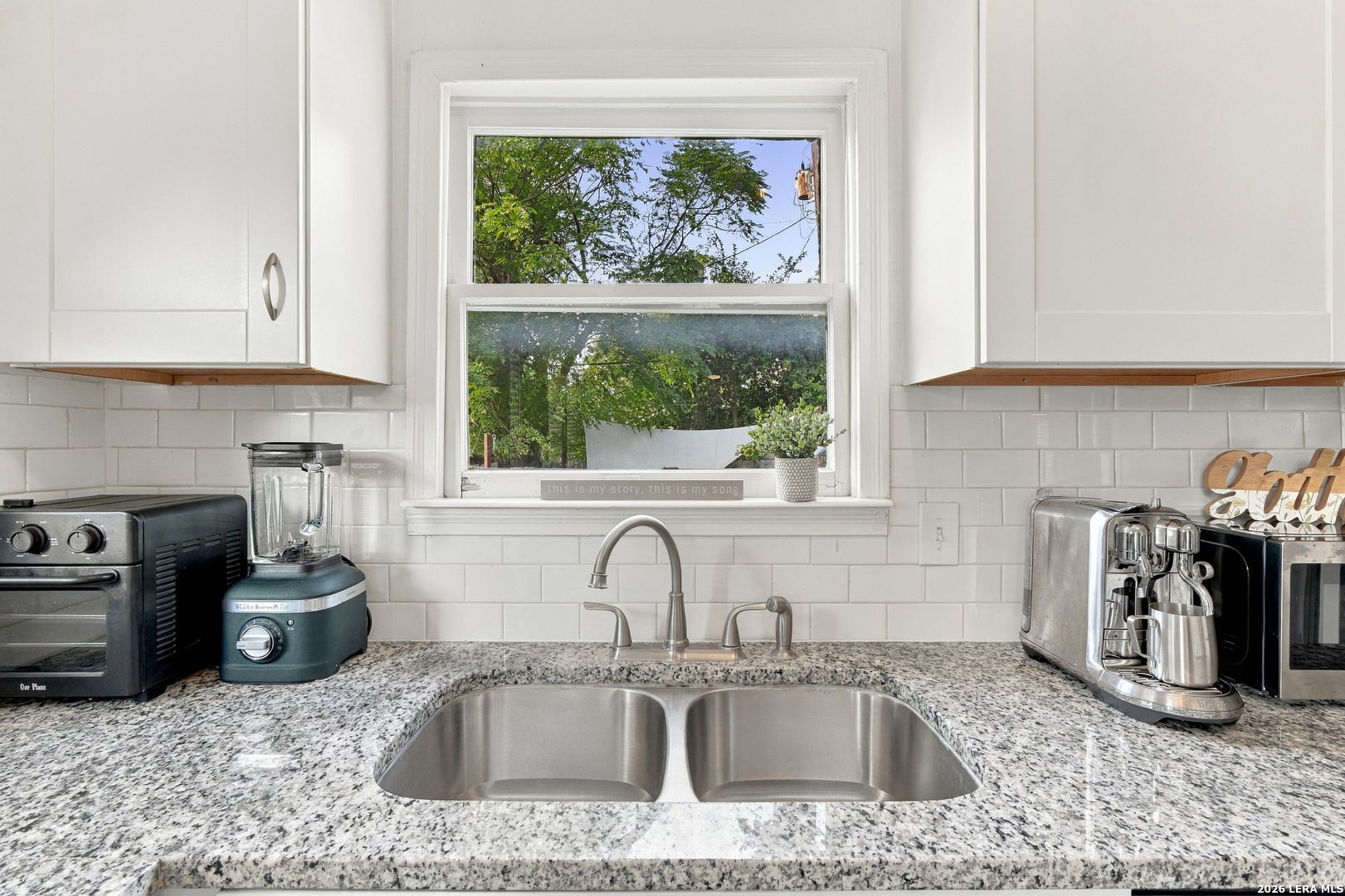 515 W Norwood Court San Antonio TX 78212