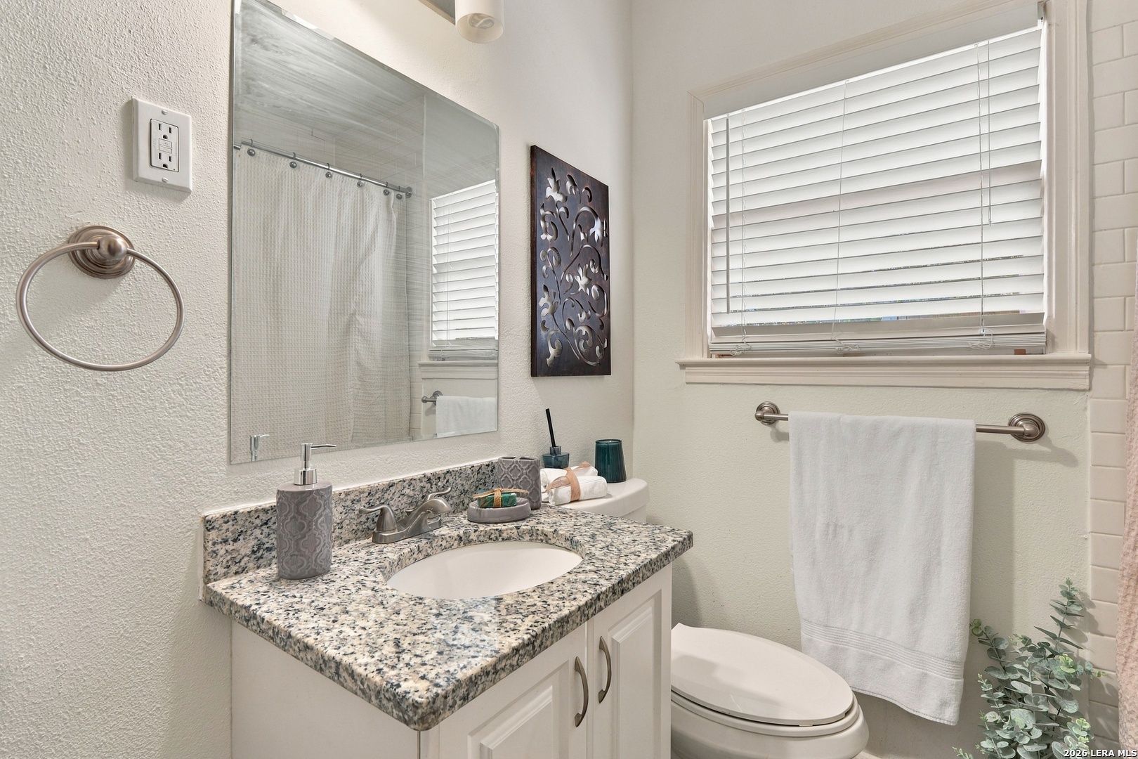 515 W Norwood Court San Antonio TX 78212