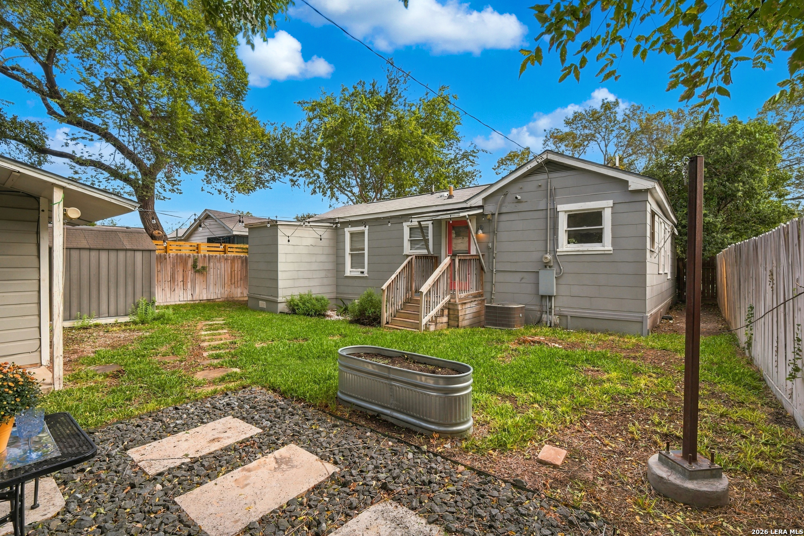 515 W Norwood Court San Antonio TX 78212