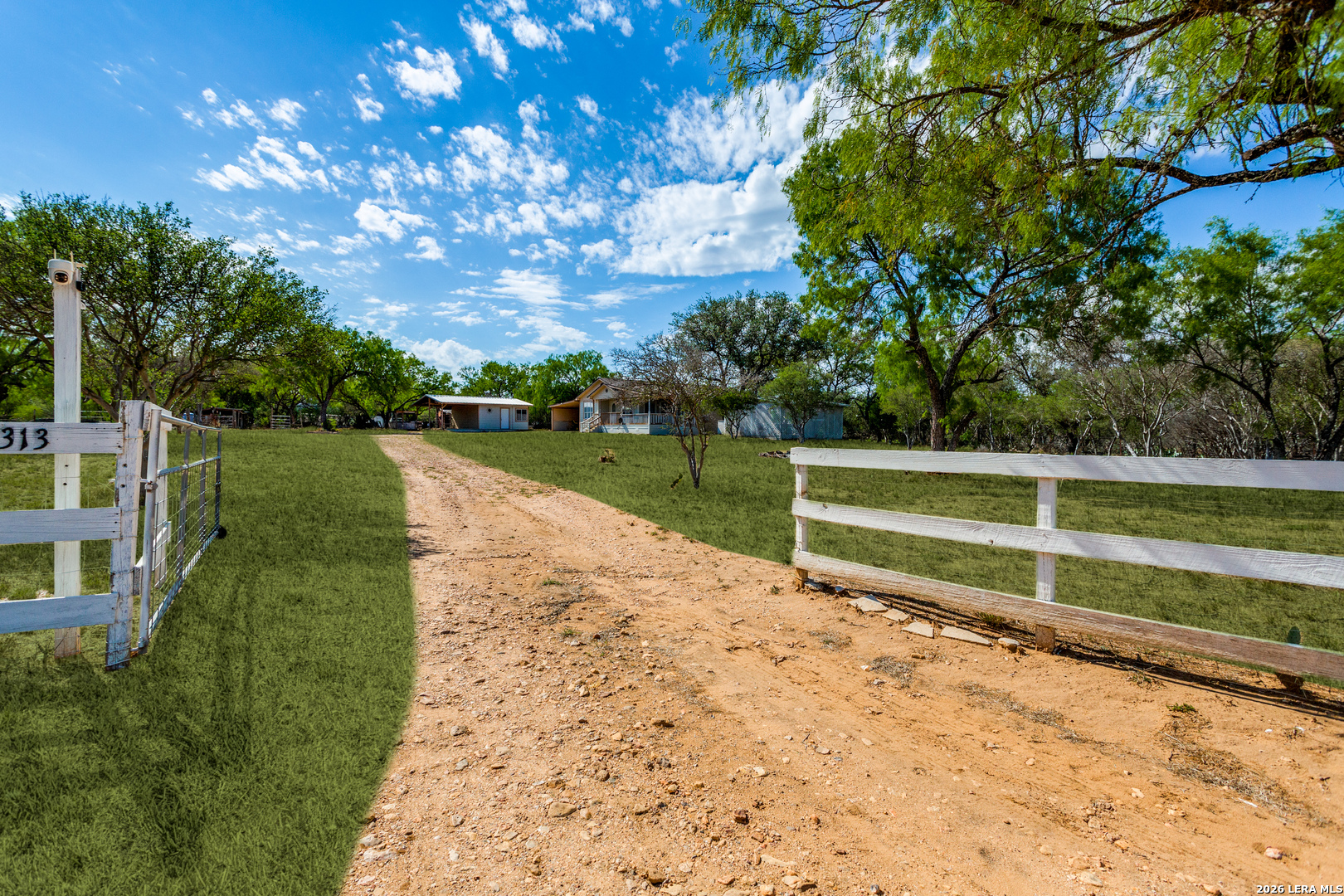 313 Pr 6430 Hondo TX 78861