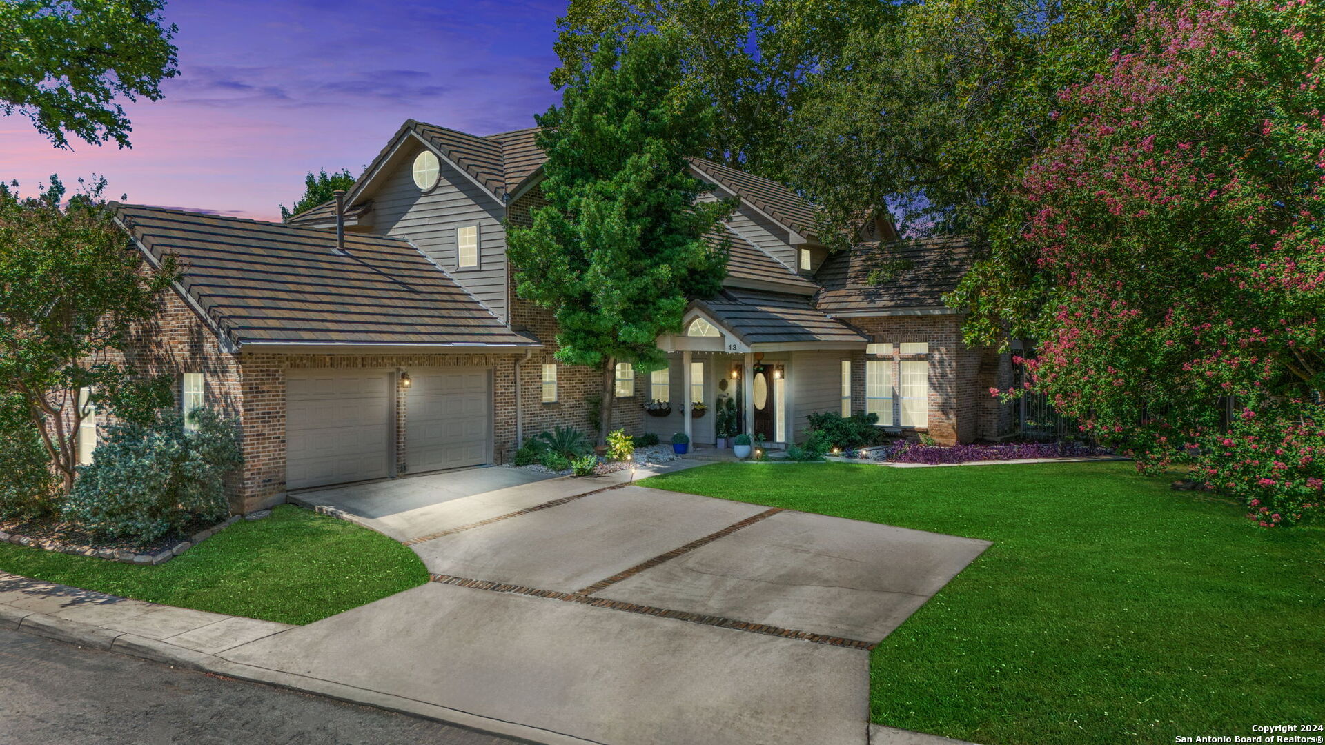 13 Granburg Circle San Antonio TX 78218