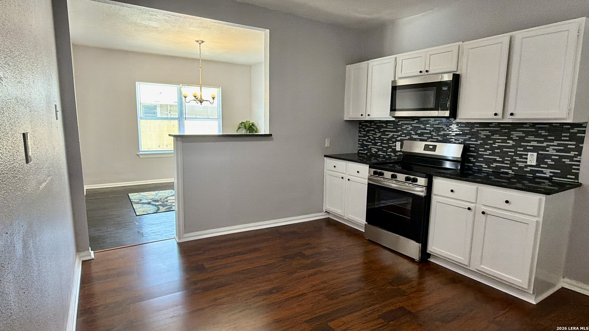 1214 W Winnipeg San Antonio TX 78225