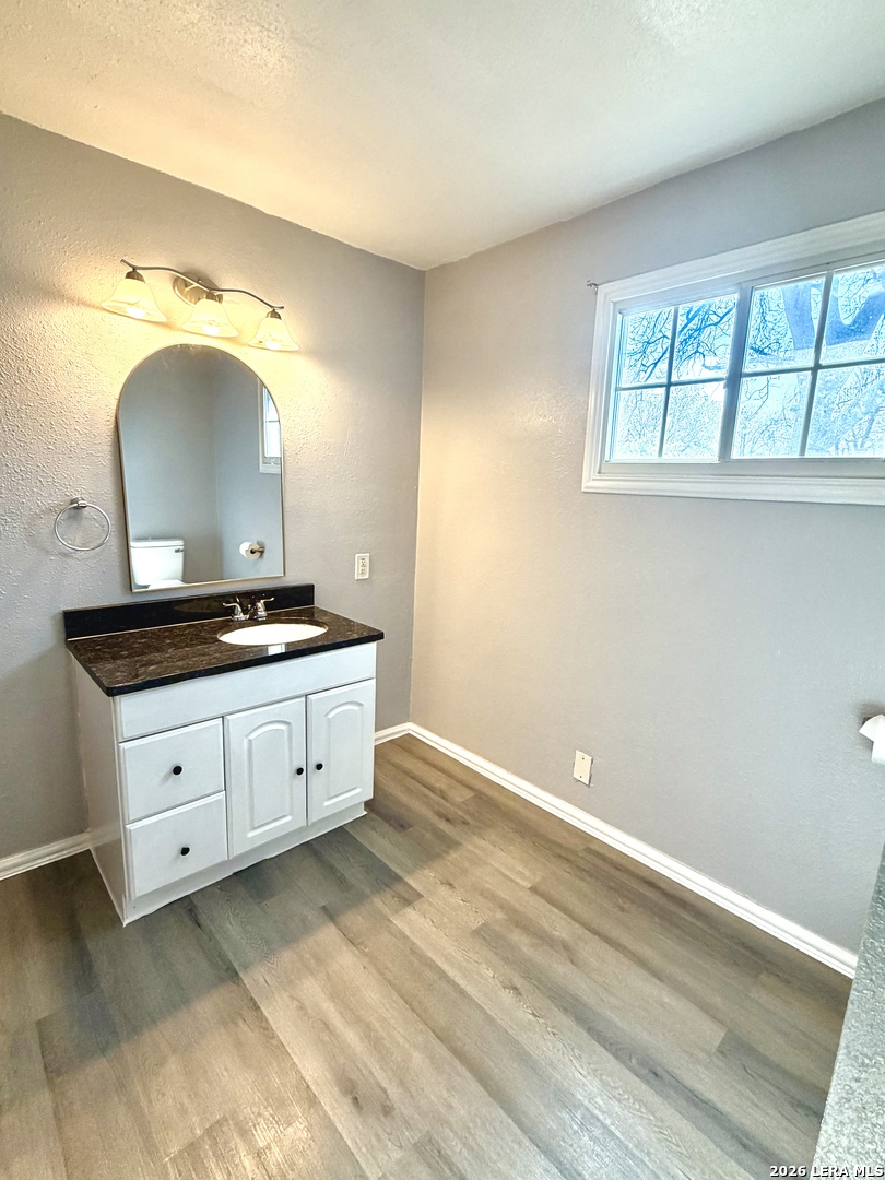 1214 W Winnipeg San Antonio TX 78225