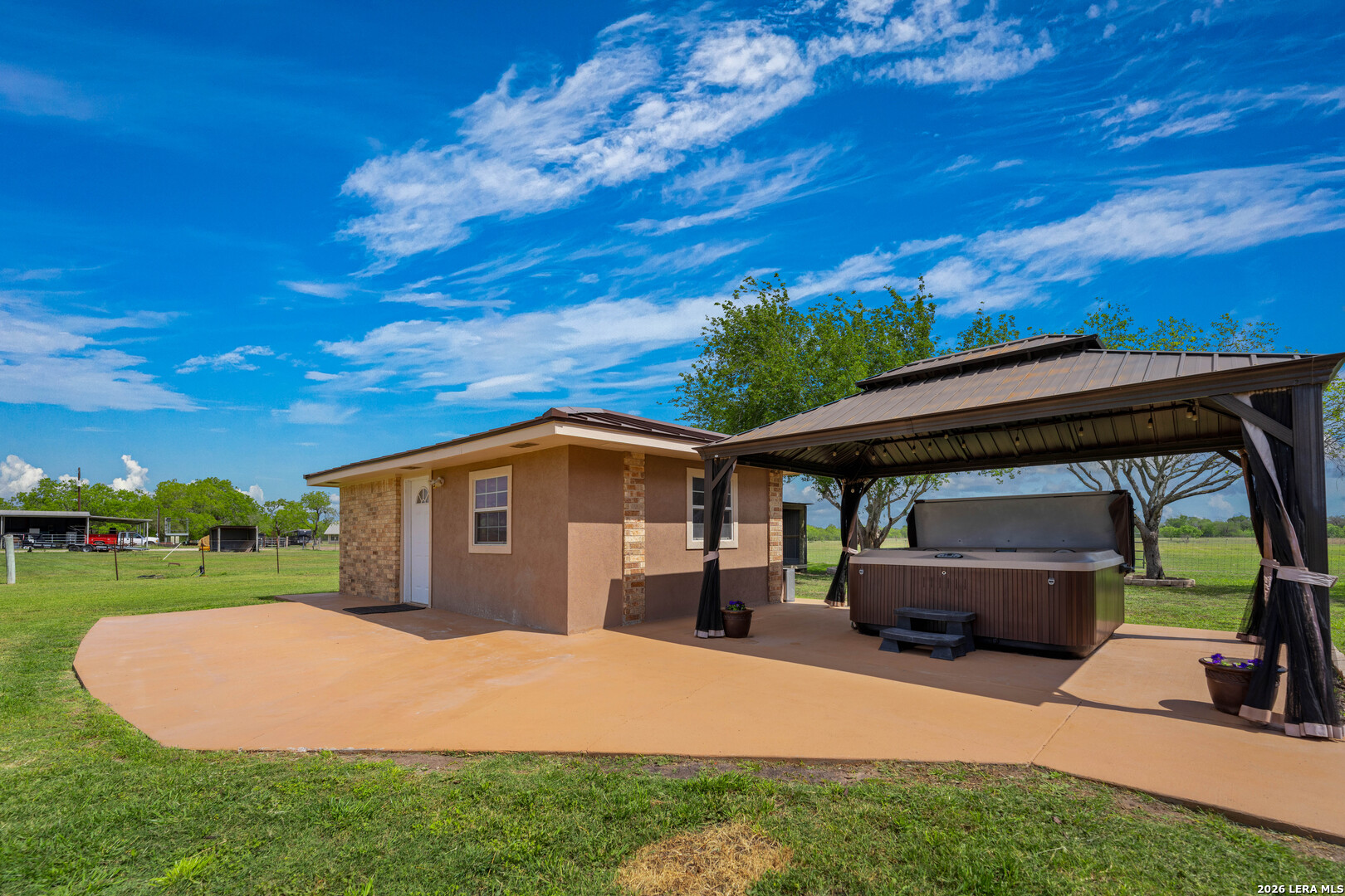 165 Pr 8250 Kenedy TX 78151