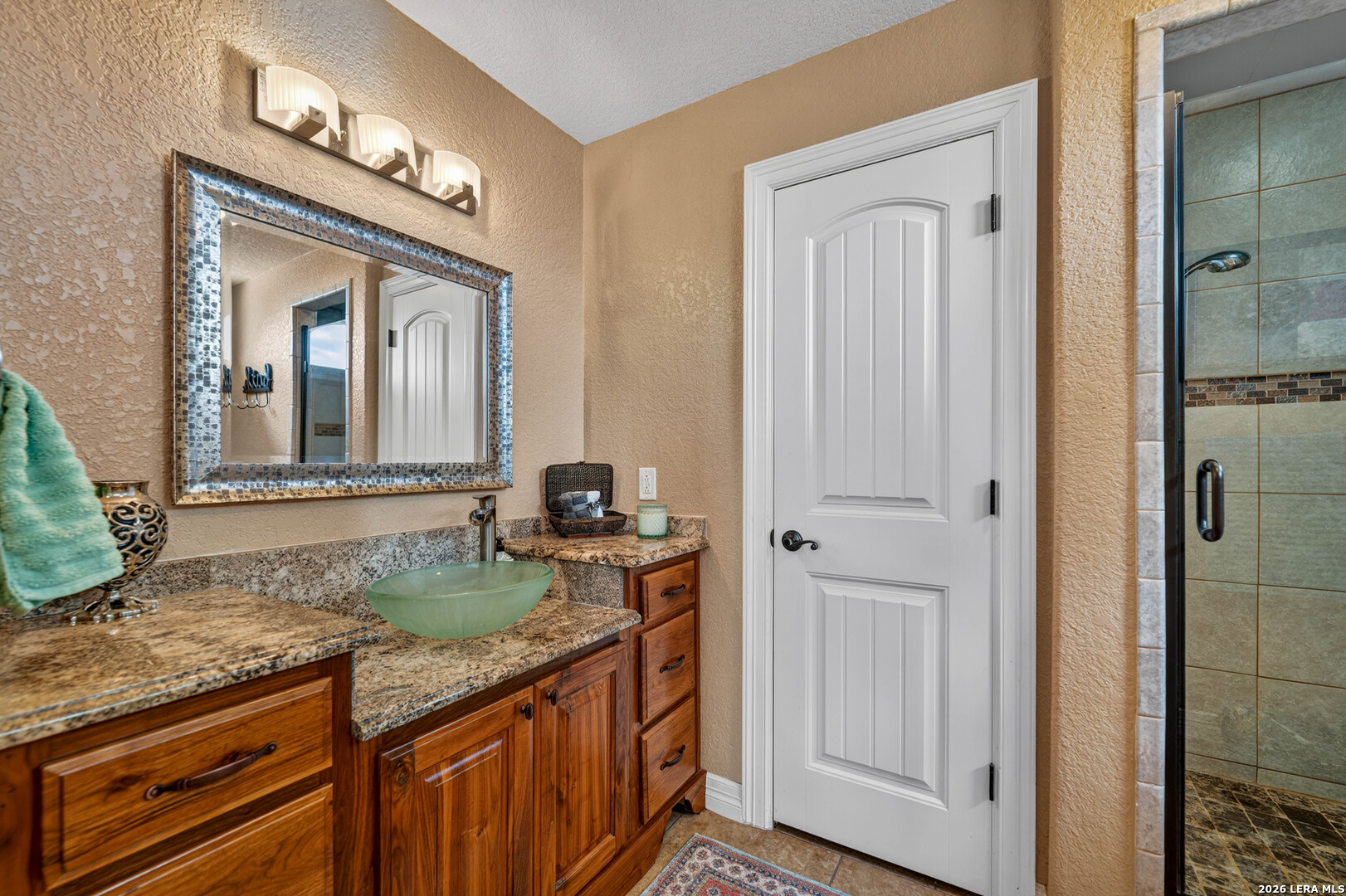 165 Pr 8250 Kenedy TX 78151