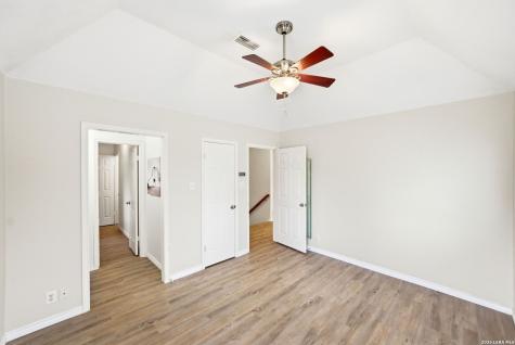 9839 Ramblin River Road San Antonio TX 78251