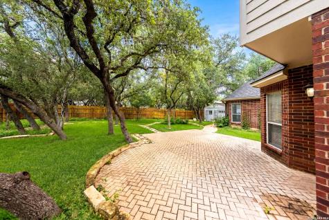 9839 Ramblin River Road San Antonio TX 78251
